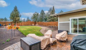 2233 NW Deschutes Pl, Bend, OR 97703