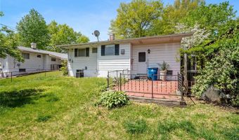 10436 Durness Dr, St. Louis, MO 63137