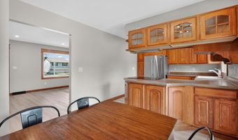 805 SE 2nd St, Ankeny, IA 50021