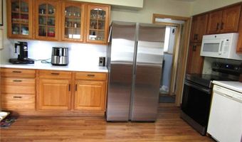 232 E Thielke Ave, Appleton, MN 56208