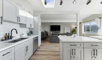 9838 Ivanho St, Spring Valley, CA 91977