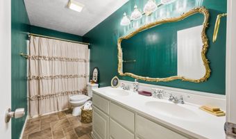 71 Tracy St, Bells, TN 38006