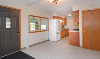 3860 7th Ave, Anoka, MN 55303