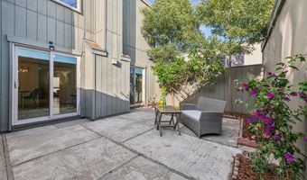 3447 Capella Ln, Alameda, CA 94502