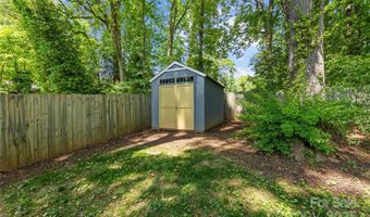 2933 Hilliard Dr, Charlotte, NC 28205