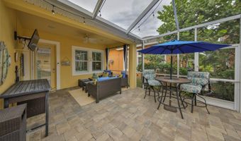 511 WINTERSIDE Dr, Apollo Beach, FL 33572