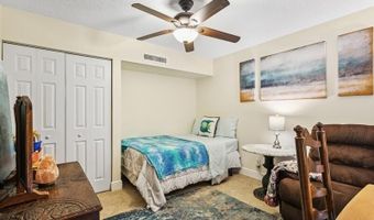 7 Atrium Cir D, Atlantis, FL 33462