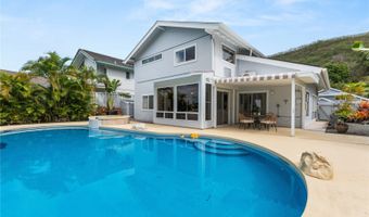 1604 Kanapuu Dr, Kailua, HI 96734