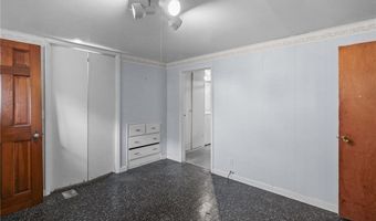 157 Schuyler Ave, East Providence, RI 02914