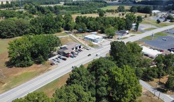 702 Dewitt Henry Dr, Beebe, AR 72012
