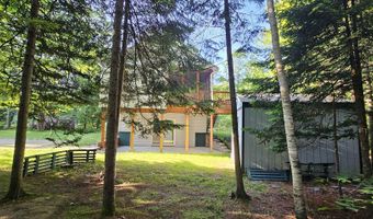 13 N Shore Dr, Barnstead, NH 03225