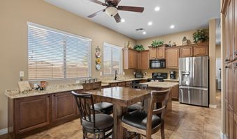 2990 N PEARL Ct, Casa Grande, AZ 85122