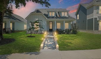 121 Grande View Dr, Biloxi, MS 39531