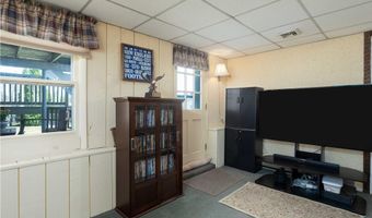 184 Vallette St, Cranston, RI 02920