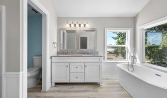 11007 SE MCCREARY Ln, Boring, OR 97009