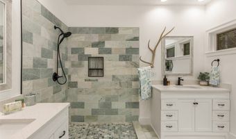 240 Upper Ridge Rd, Glenville, NC 28736