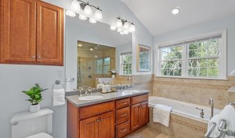 16 Patriots Rd, Acton, MA 01720