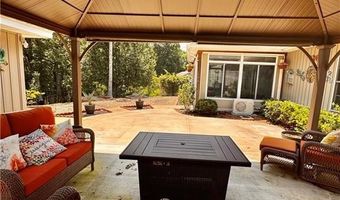 15 Thackery Ln, Bella Vista, AR 72714