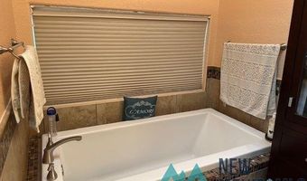 802 Fountain Dr, Carlsbad, NM 88220