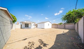 805 S Poinsettia Ave, Compton, CA 90221