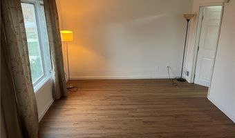 368 Grover Cleveland Hwy, Amherst, NY 14226