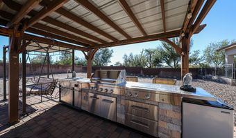 6327 E DIXILETA Dr E, Cave Creek, AZ 85331