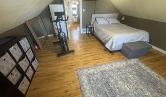 324 SW 10th Ave, Aberdeen, SD 57401