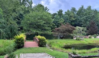 984 Cahill Dr 11, Andrews, NC 28901