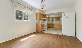 640 S Beverly Ln, Arlington Heights, IL 60005