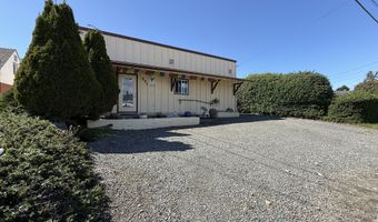 231 WHARF St, Brookings, OR 97415