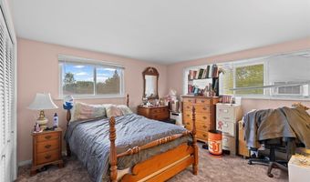 89 Devon Ln, Amherst, NY 14221