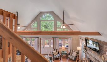 238 King Arthur Rd, Blakeslee, PA 18610