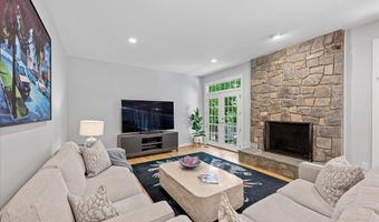 9600 EAGLE RIDGE Dr, Bethesda, MD 20817