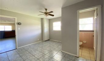 536 W Yoakum Ave, Aransas Pass, TX 78336