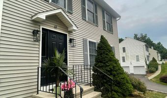 61 Cross St, Danbury, CT 06810