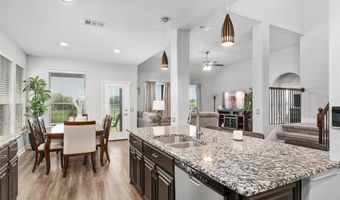 105 Cimmaron Ct, Alvarado, TX 76009