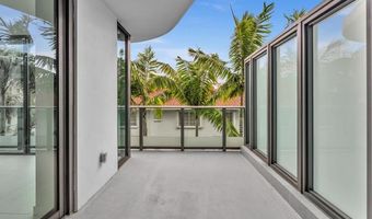 9901 W Bay Harbor Dr 304, Bay Harbor Islands, FL 33154