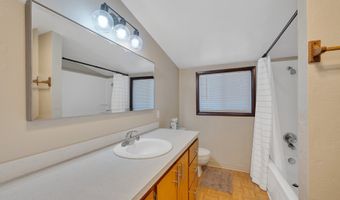 240 S HARBOR St, Rockaway Beach, OR 97136