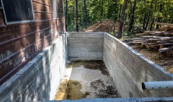 645 County Road 201, Alton, MO 65606