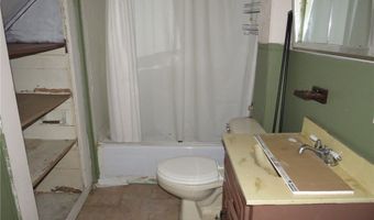 20 Beech St, Ambridge, PA 15003