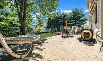 59 Brittany Dr, Bayville, NJ 08721