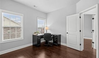 1044 Township Sq, Alpharetta, GA 30022