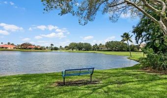 7 Atrium Cir D, Atlantis, FL 33462