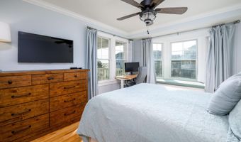 211 Stratford Ave, Beach Haven, NJ 08008