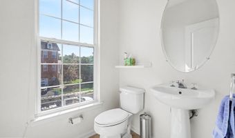43411 BRIAR CREEK Ter, Ashburn, VA 20147