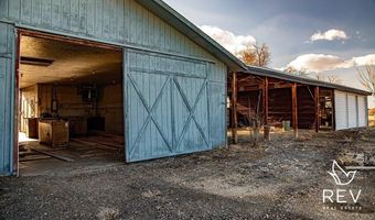 6 Corbett Rd, Cody, WY 82414