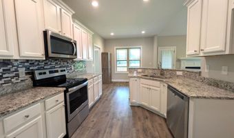 290 Wynnridge Dr, Angier, NC 27501