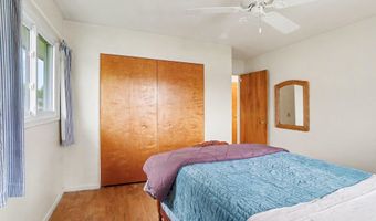 937 Riverview Dr, Alma, MI 48801