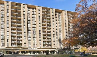 4600 S FOUR MILE RUN Dr 613, Arlington, VA 22204