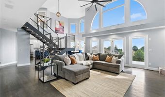 7092 Secrest Ct, Arvada, CO 80007